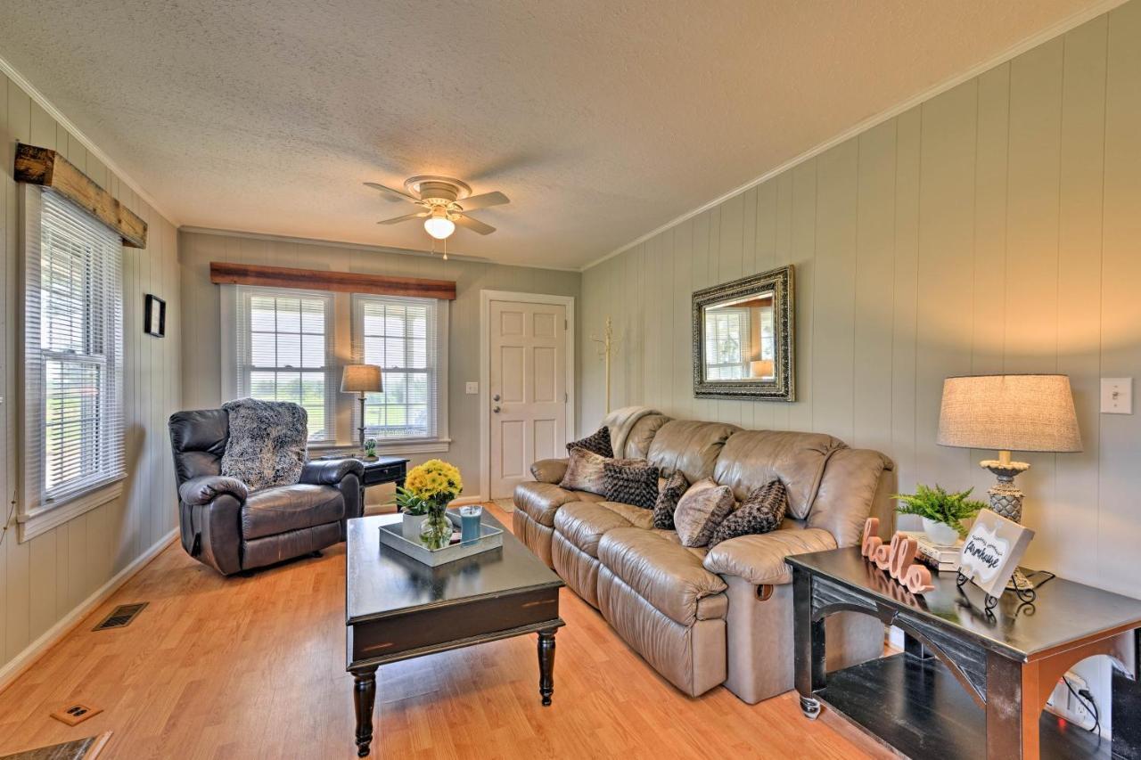 Peaceful Elkin Vacation Rental About 17 Mi To Mt Airy! Dobson Exterior photo