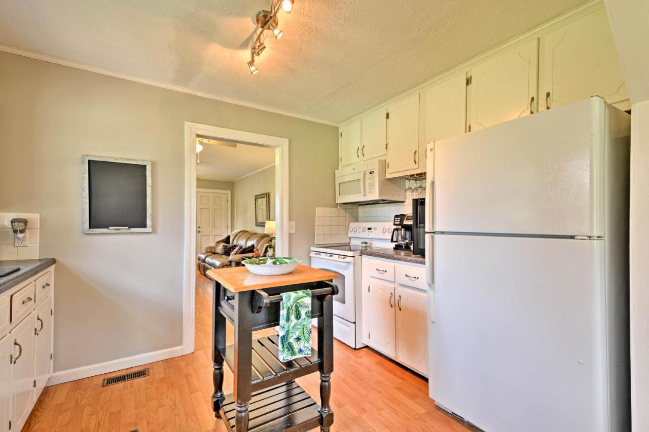 Peaceful Elkin Vacation Rental About 17 Mi To Mt Airy! Dobson Exterior photo